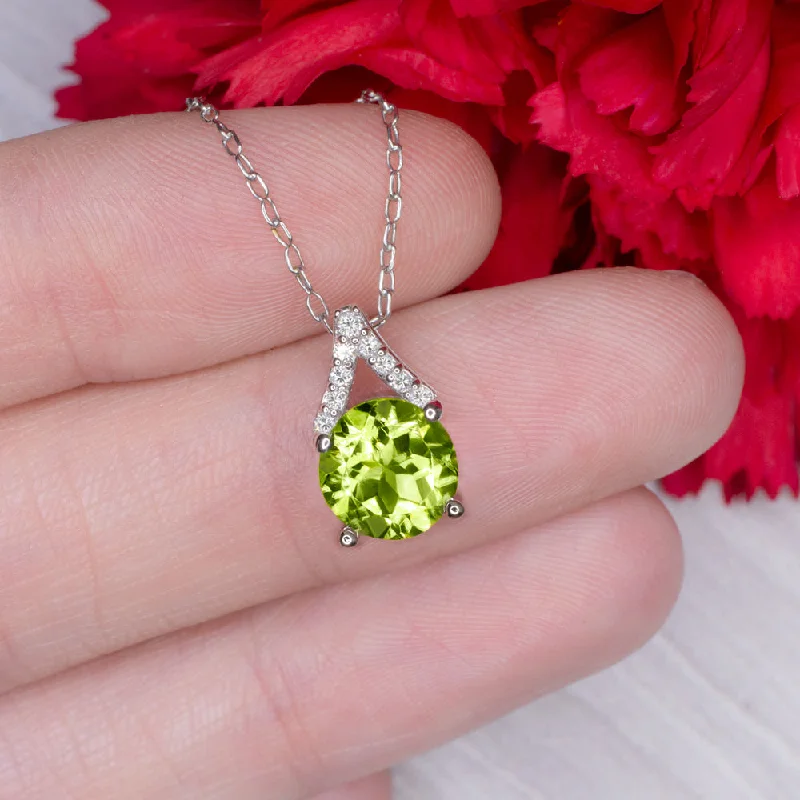 Antique Necklaces-PERIDOT DIAMOND PENDANT 14K WHITE GOLD NECKLACE NATURAL GREEN AUGUST BIRTHSTONE