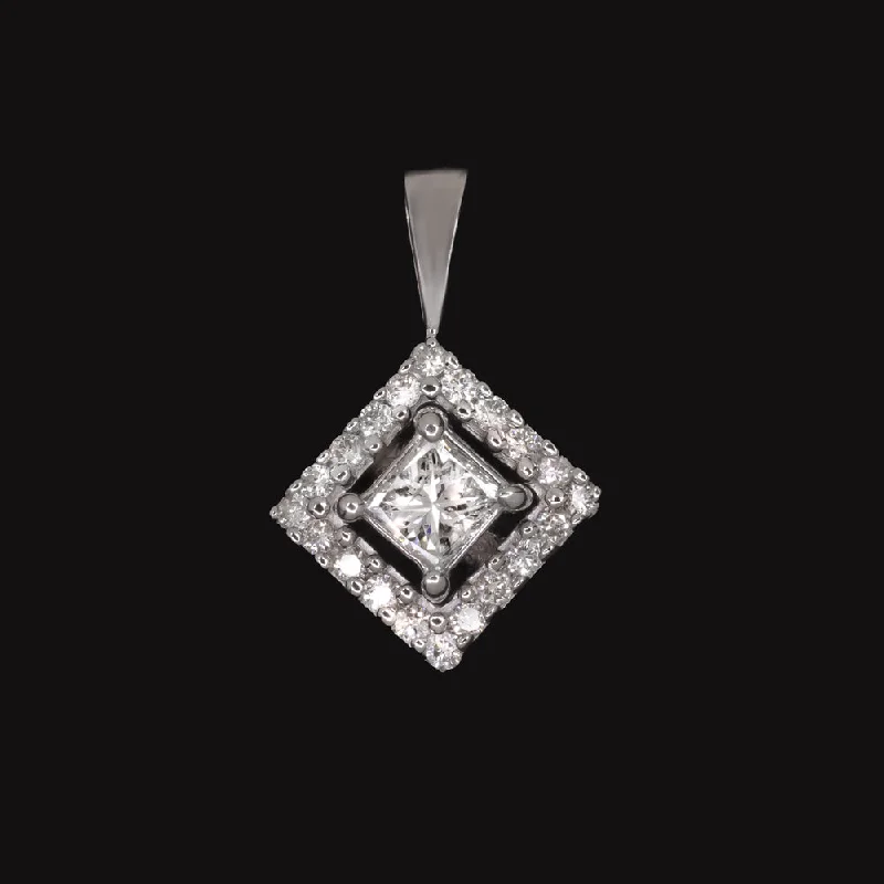 Silver Diamond Necklaces-PRINCESS CUT DIAMOND HALO PENDANT NATURAL 14k WHITE GOLD SQUARE SHAPE NECKLACE