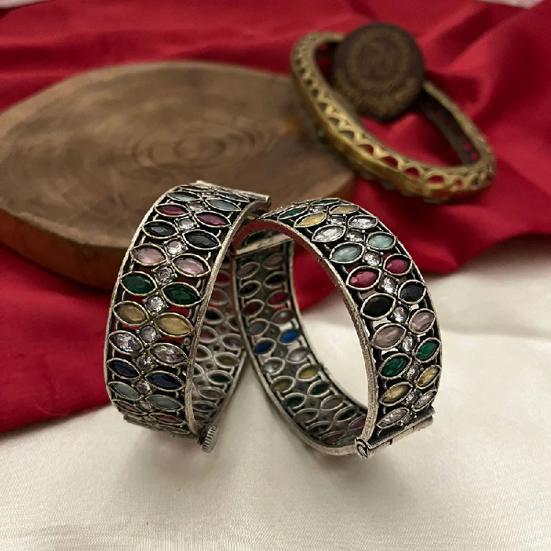 Bangles For Bridesmaids-FS Collection Oxidised Plated Pota Stone Openable Bangles Set