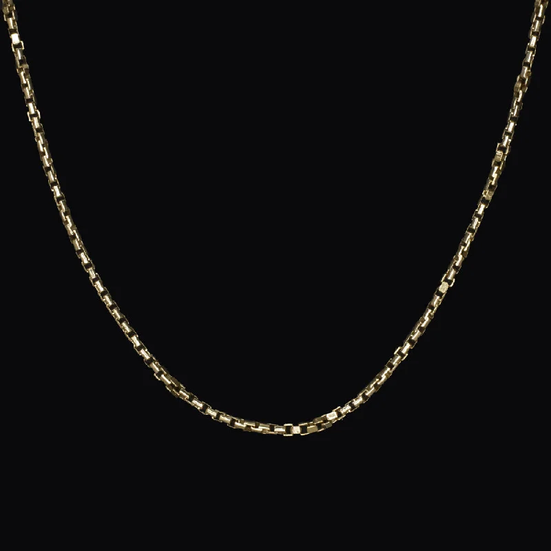 Love Necklaces-SOLID 18K YELLOW GOLD BOX CHAIN NECKLACE 21 INCH LONG 1.6mm 9.9 GRAM EVERDAY