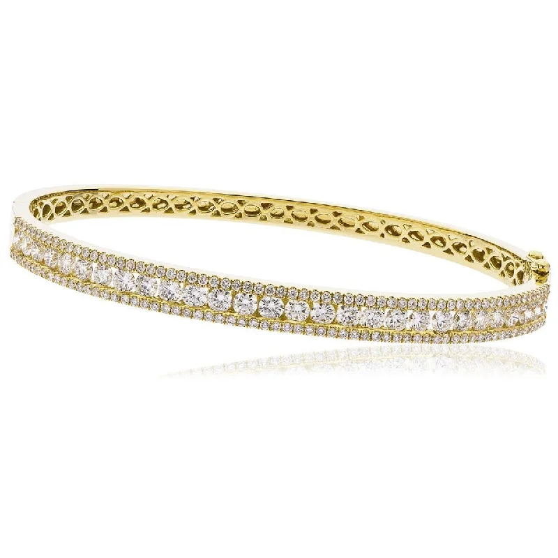 Bangles For Housewives-DIAMOND IN & OUT CHANNEL SETTING BANGLE IN 18K YELLOW GOLD